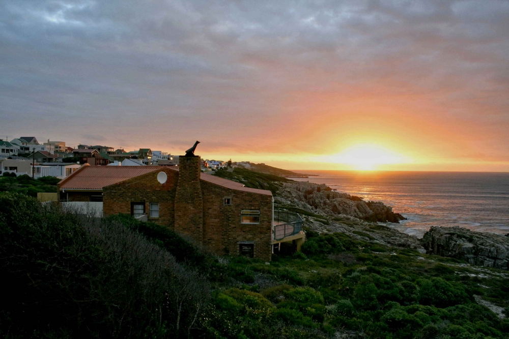 Sonnenuntergang in "De Kelders" Südafrika