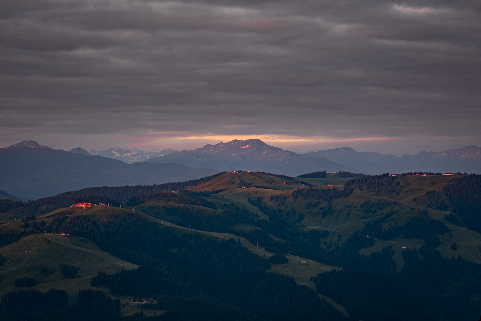 Sonnenuntergang in den Alpen 