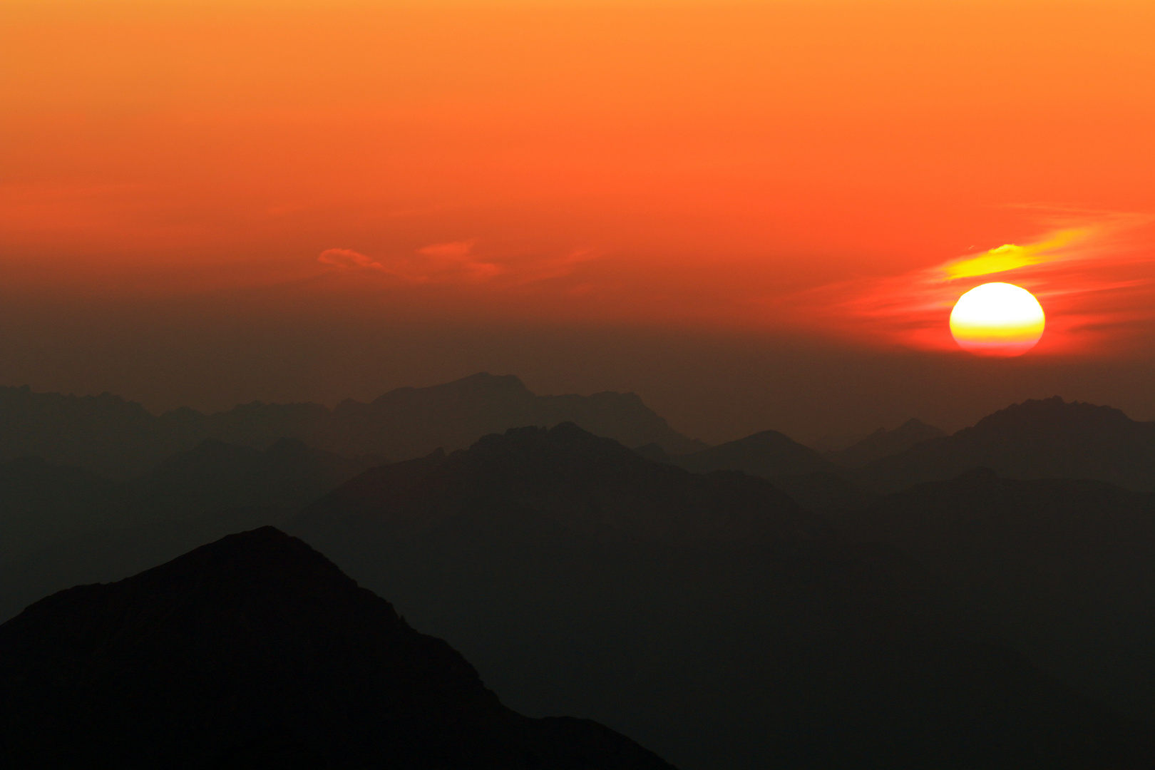 Sonnenuntergang in den Alpen