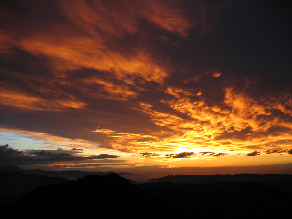 Sonnenuntergang in den Bergen 3