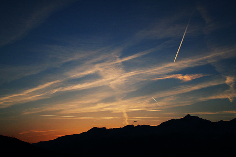 Sonnenuntergang in den Bergen