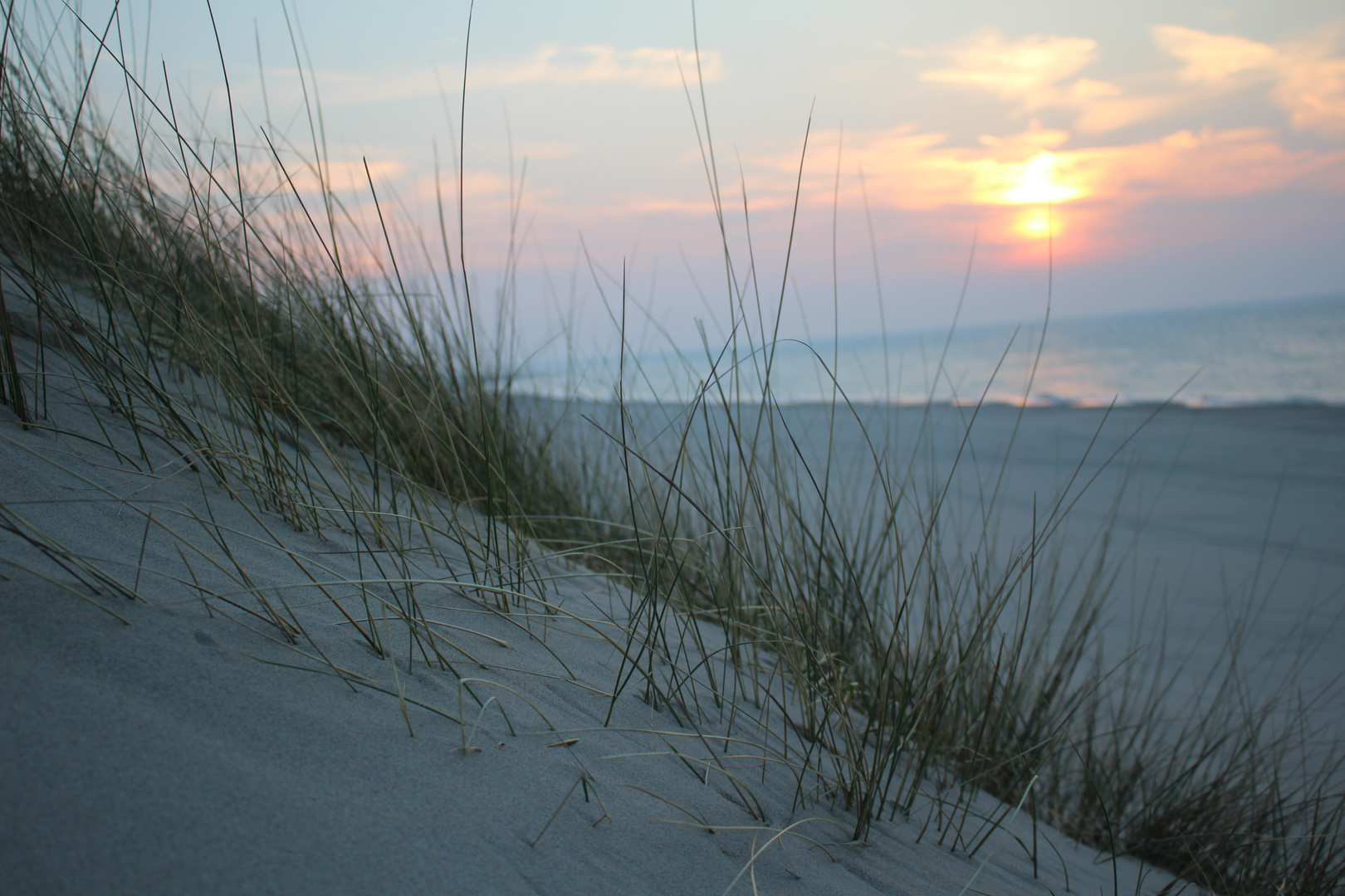 Sonnenuntergang in den Dünen