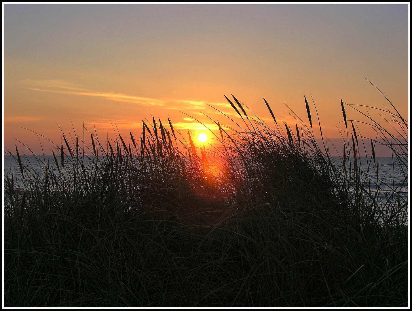 Sonnenuntergang in den Dünen