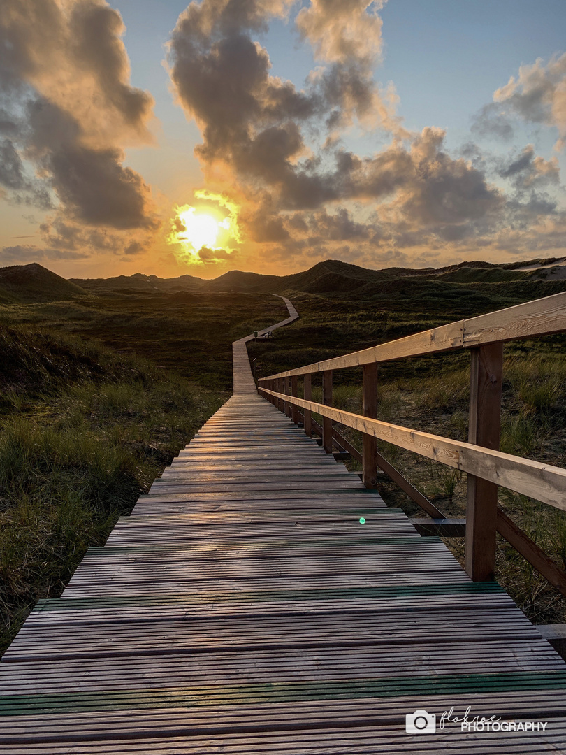 Sonnenuntergang in den Dünen