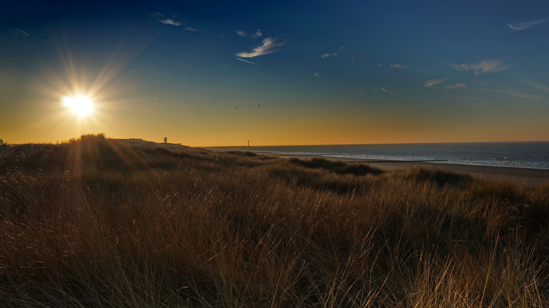 Sonnenuntergang in den Dünen