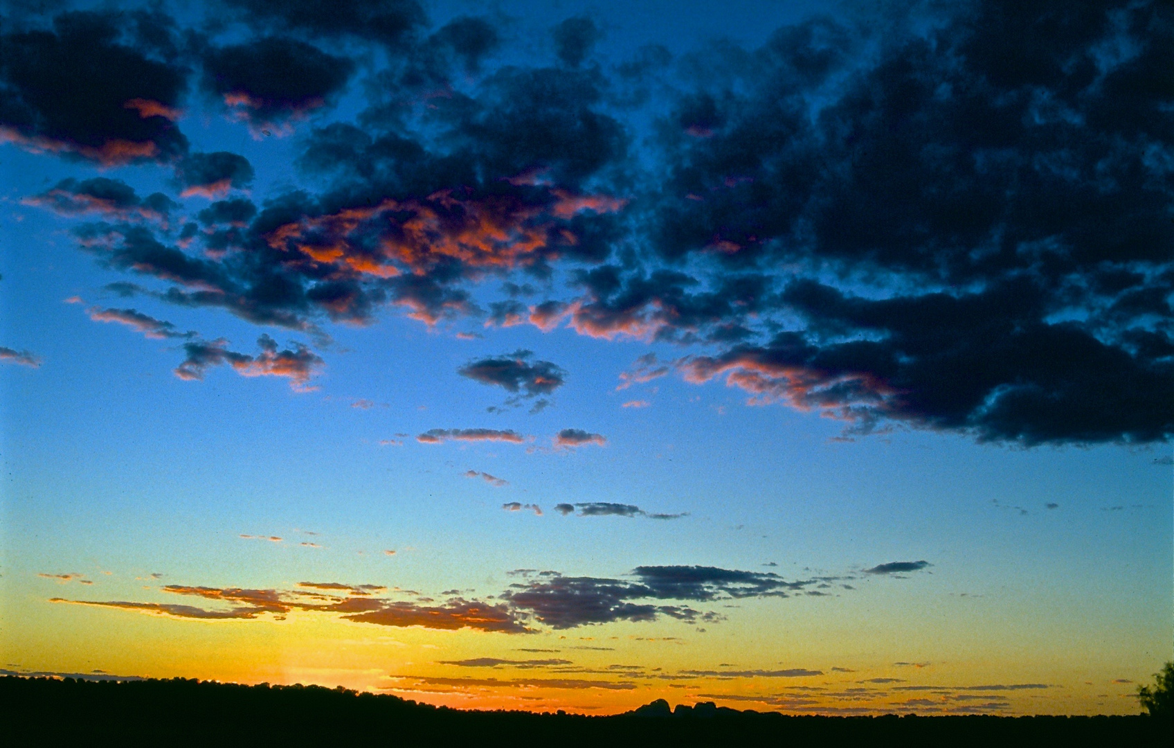 Sonnenuntergang in den Olgas