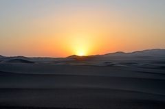 Sonnenuntergang in den Sanddünen um Huacachina