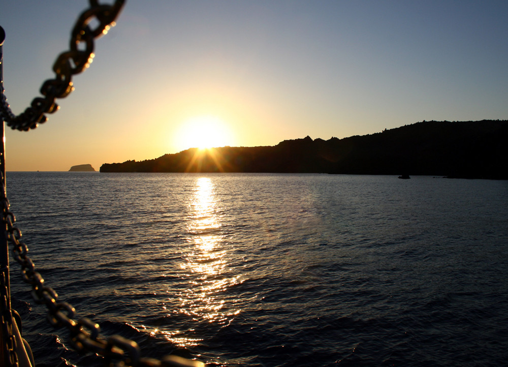 Sonnenuntergang in der Caldera