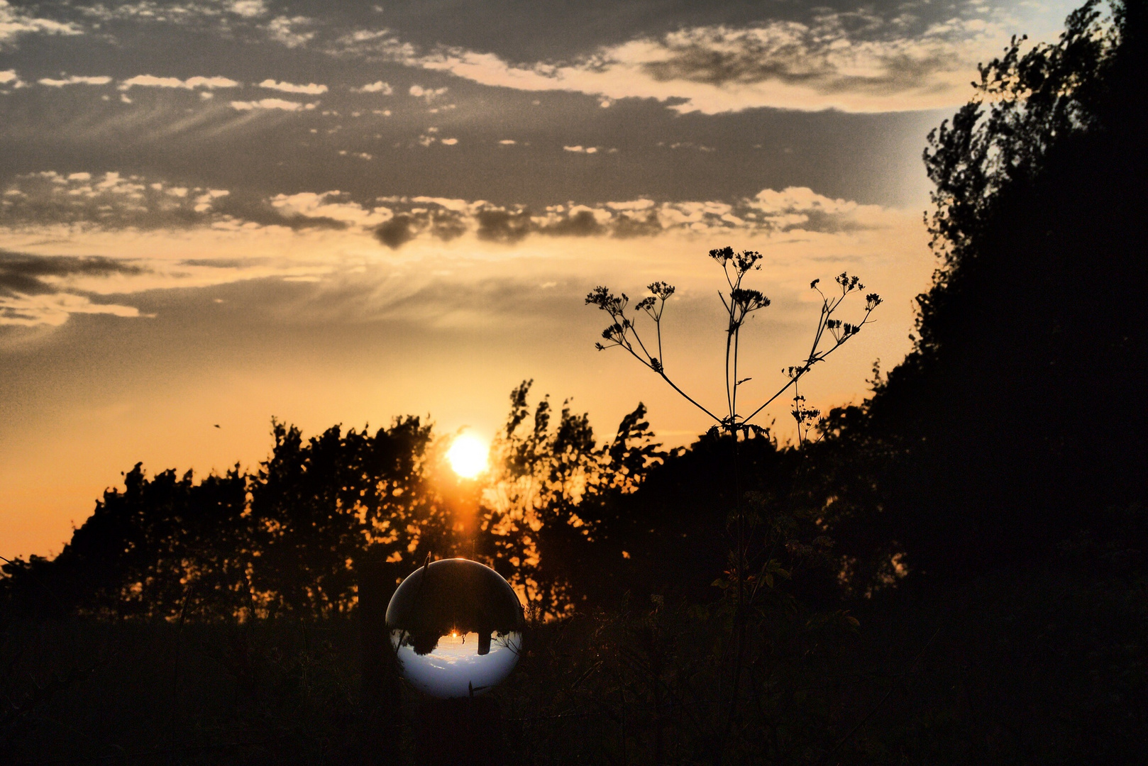 Sonnenuntergang in der Kugel