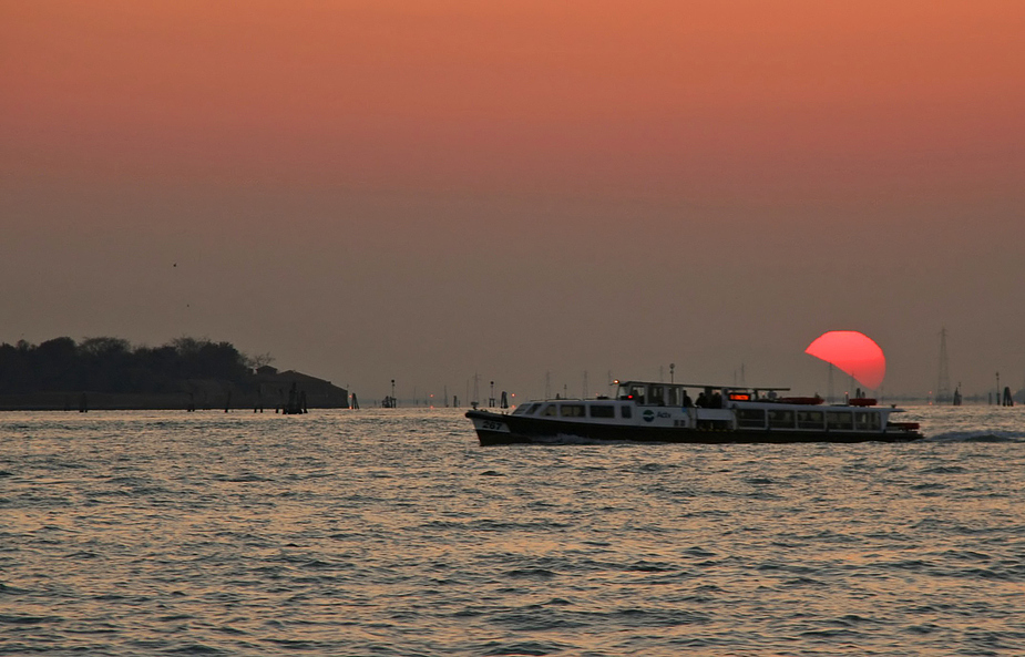 Sonnenuntergang in der Lagune