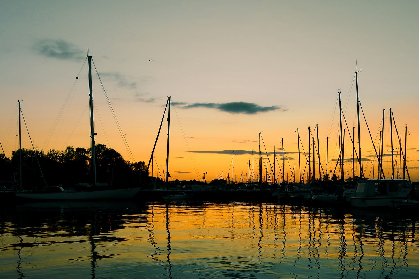 Sonnenuntergang in der Marina