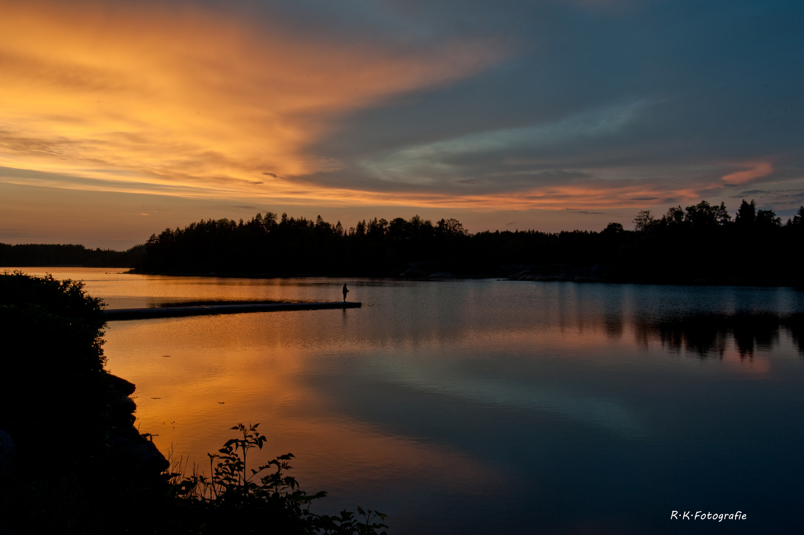 Sonnenuntergang in der Marina von Grisslehamn