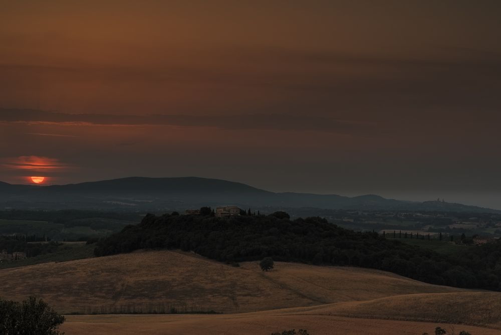Sonnenuntergang in der Region San Gimignano