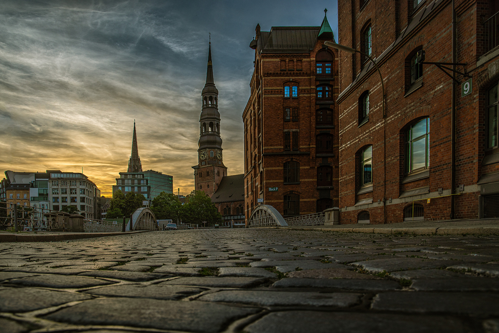 Sonnenuntergang in der Speicherstadt