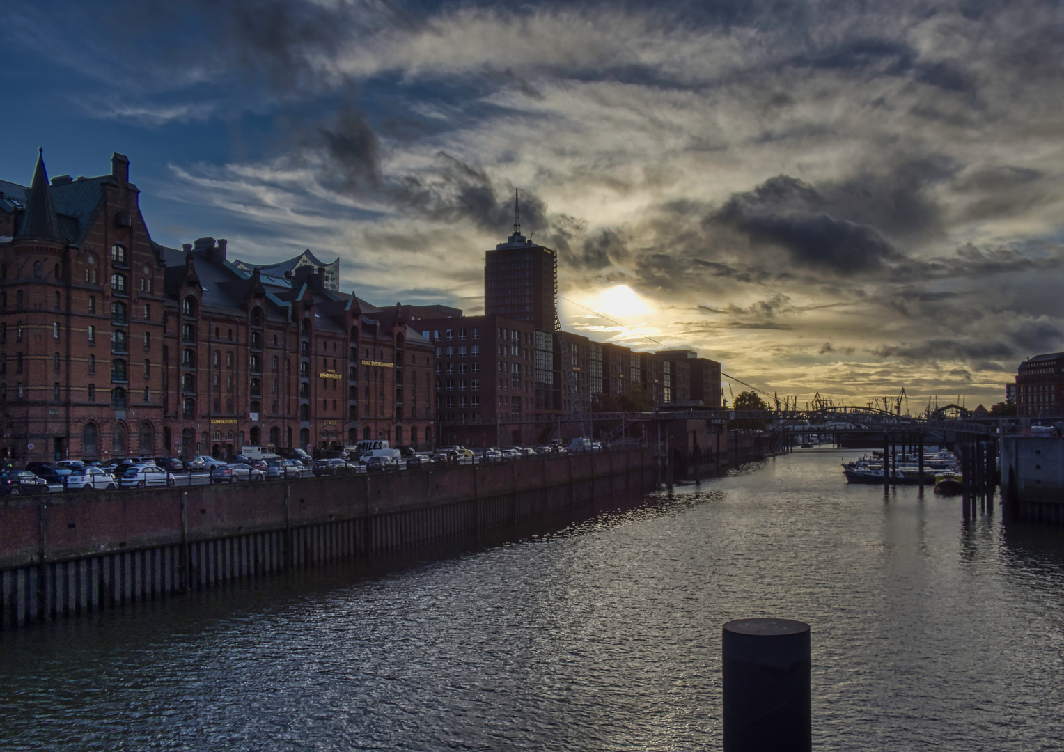 Sonnenuntergang in der Speicherstadt