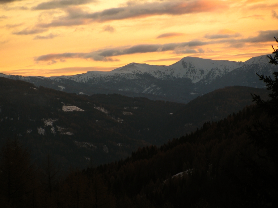 Sonnenuntergang in der Steiermark