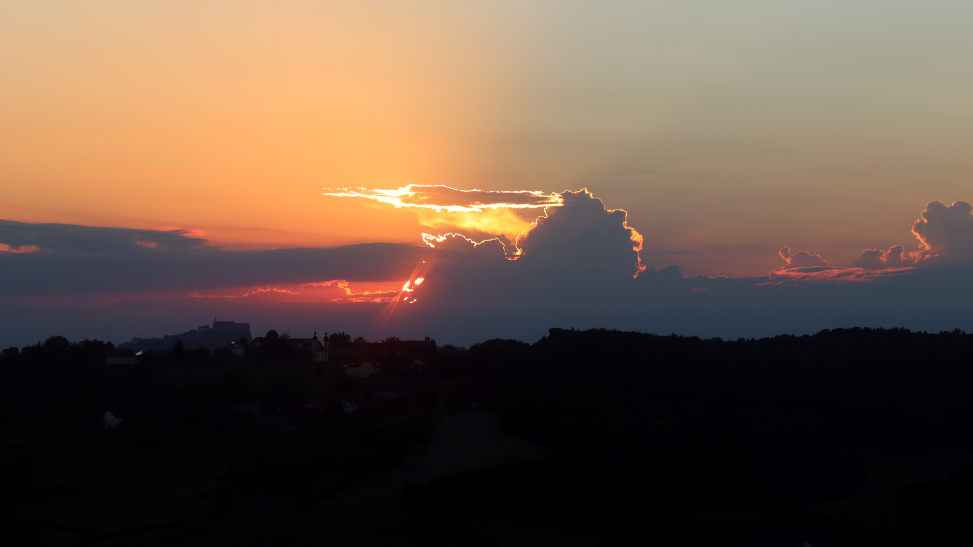 Sonnenuntergang in der Südoststeiermark