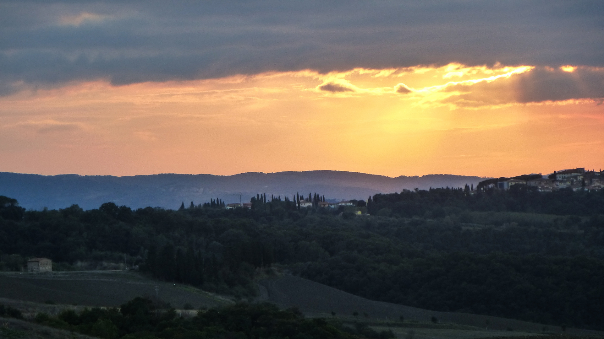 Sonnenuntergang in der Toskana