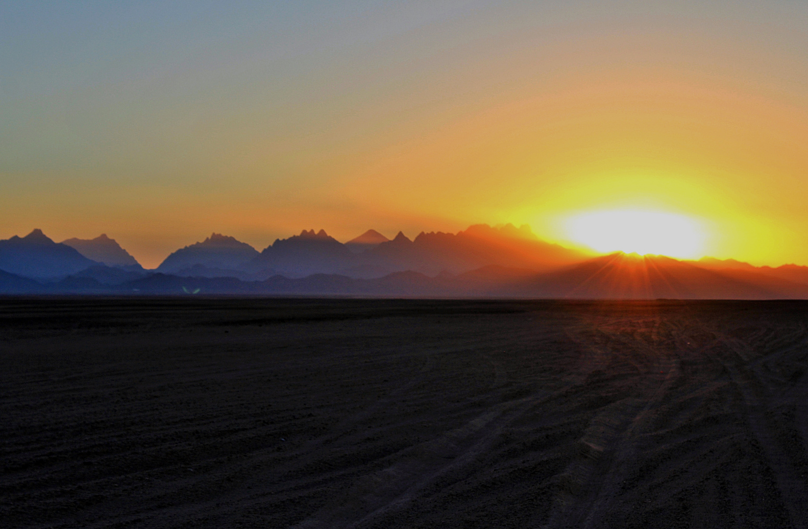 Sonnenuntergang in der Wüste