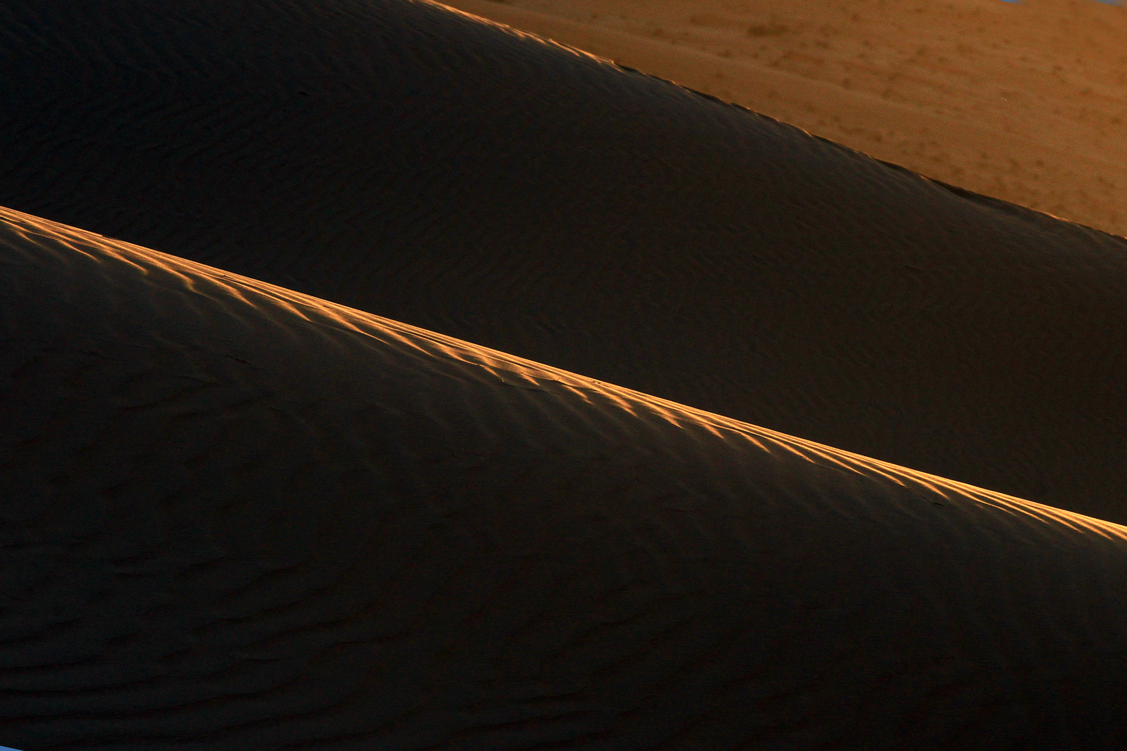 Sonnenuntergang in der Wüste Wahiba Sands, Oman_Wahiba