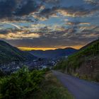 Sonnenuntergang in Ediger über dem Calmont