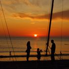 Sonnenuntergang in Familie (HIddensee)