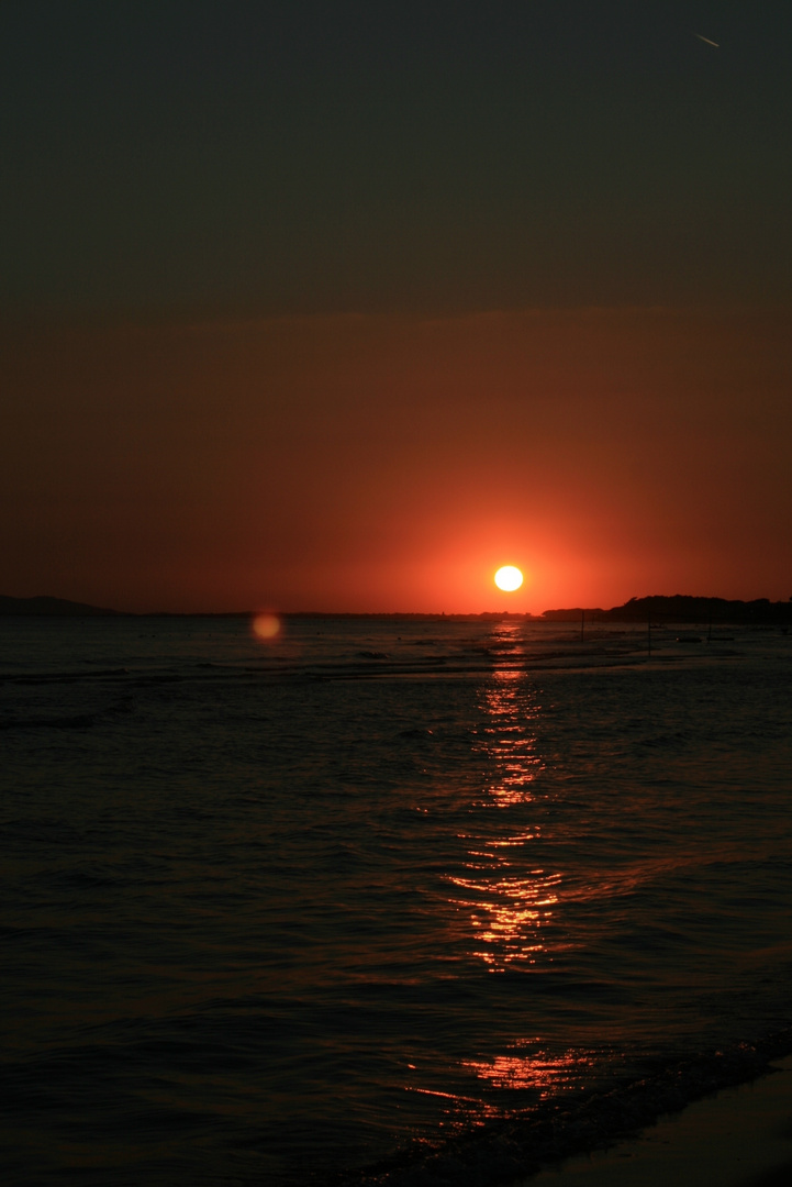 Sonnenuntergang in Follonica (Toskana)