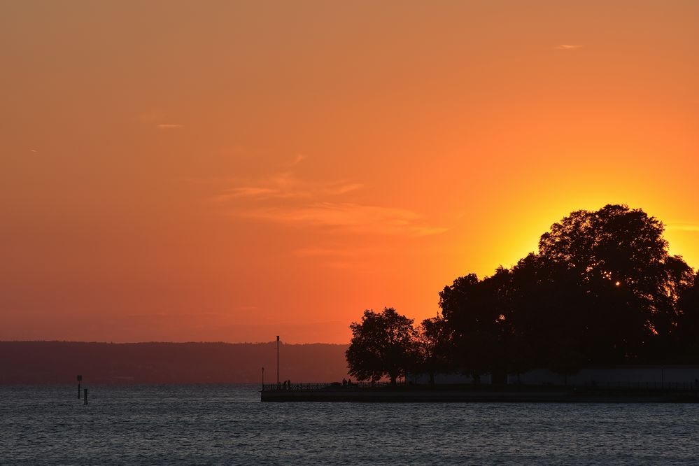 Sonnenuntergang in Friedrichshafen