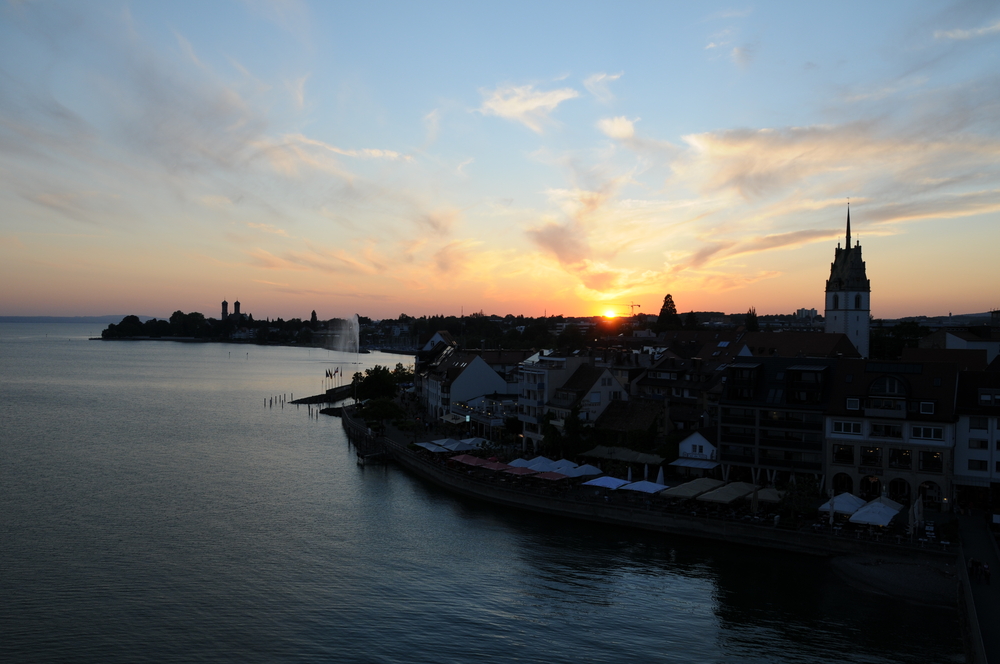 Sonnenuntergang in Friedrichshafen..