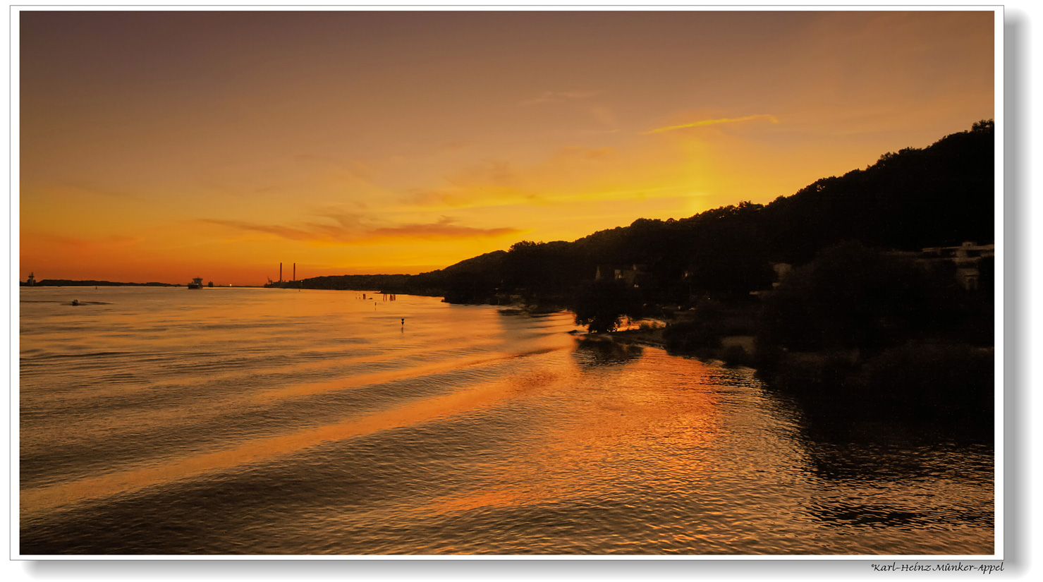 Sonnenuntergang in Hamburg