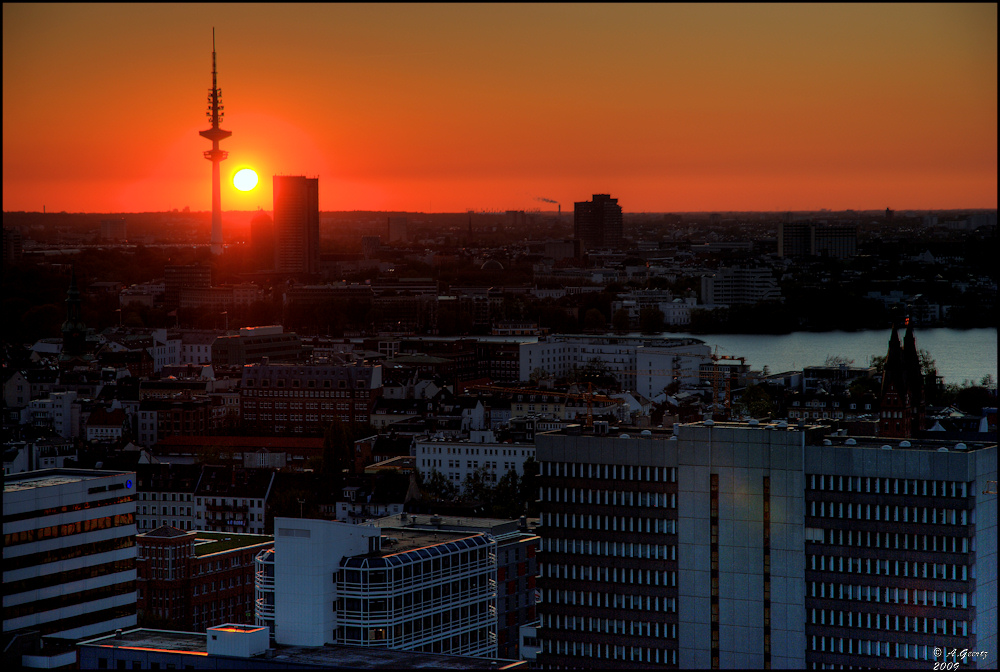 Sonnenuntergang in Hamburg