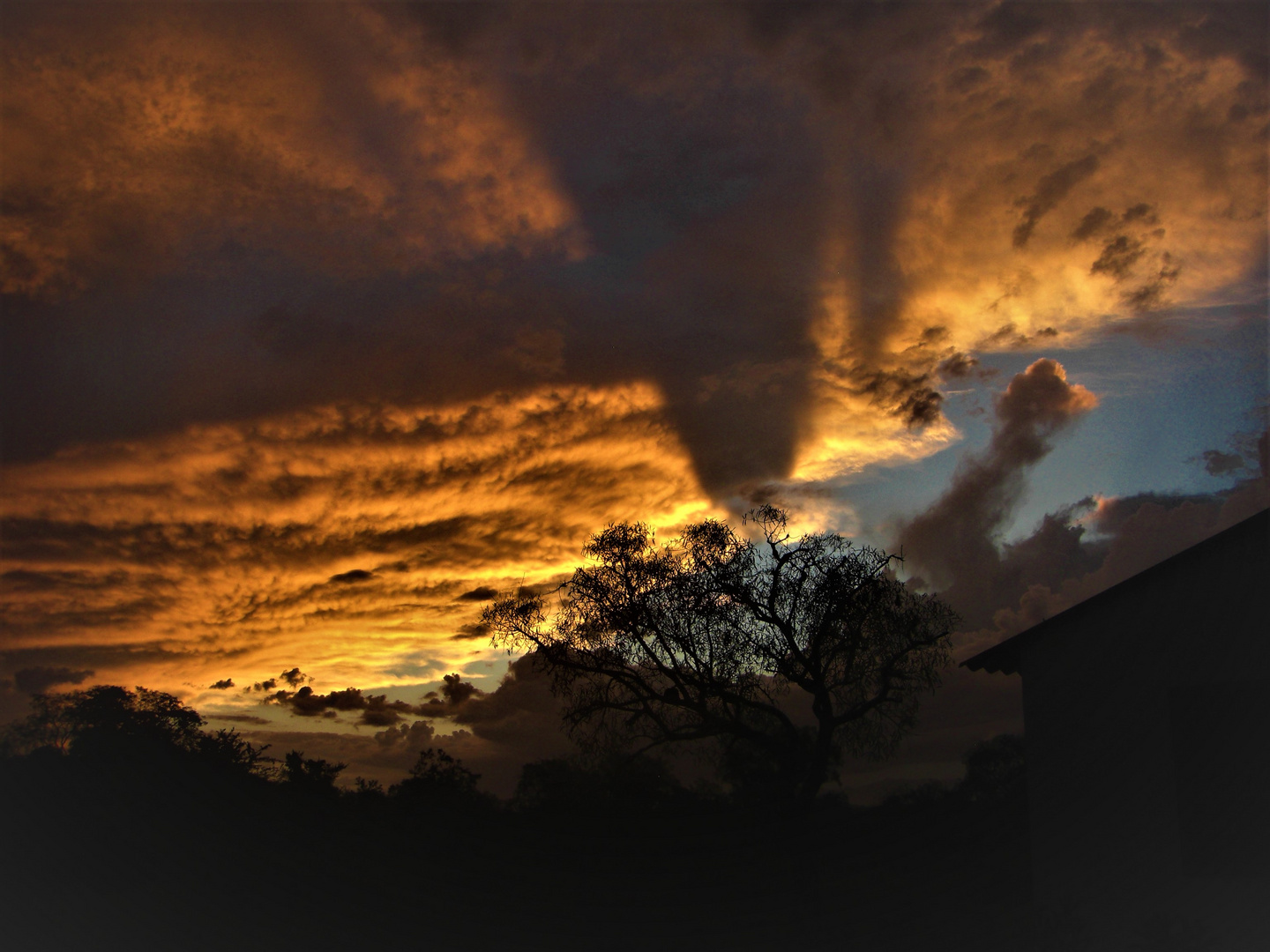 Sonnenuntergang in Itá -Paraguay