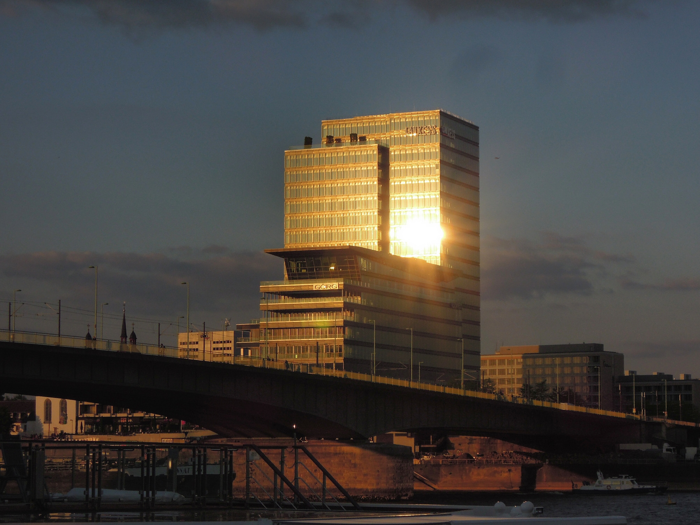 Sonnenuntergang in Köln