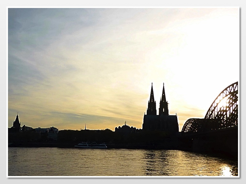 Sonnenuntergang in Köln