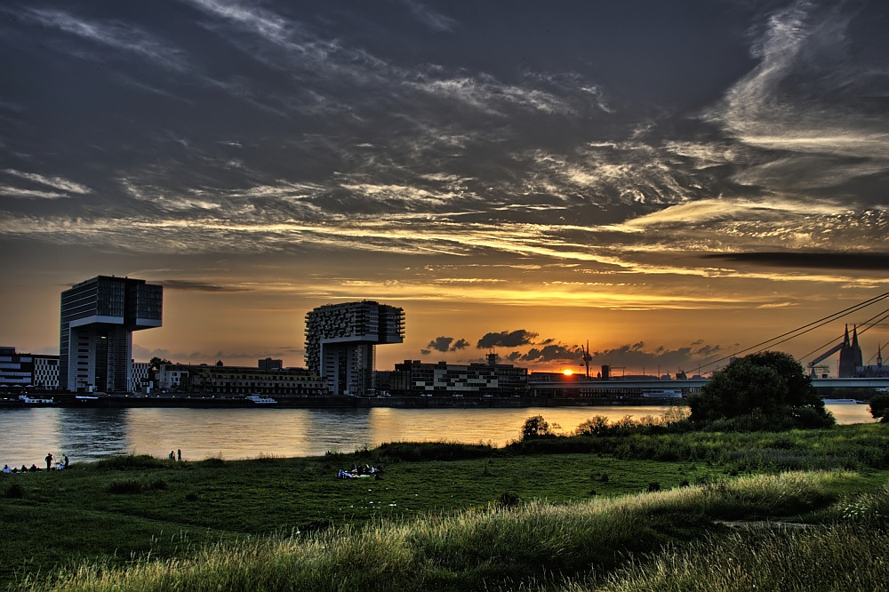 Sonnenuntergang in Köln