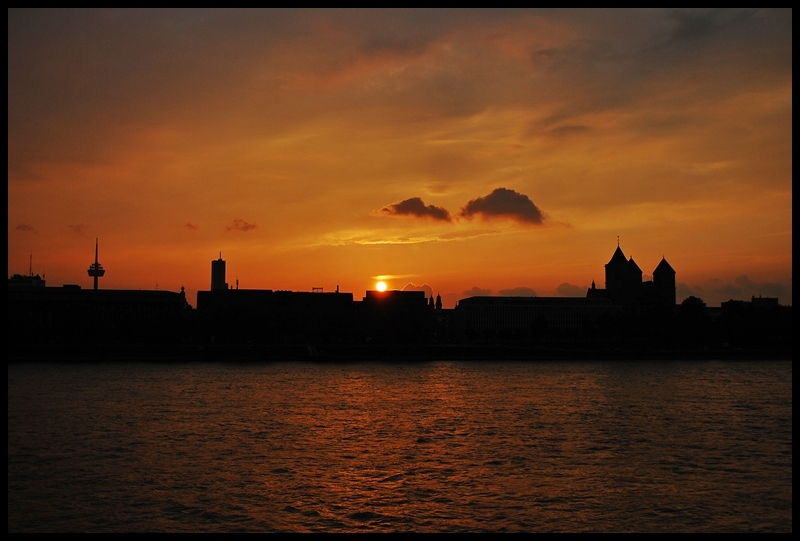 Sonnenuntergang in Köln