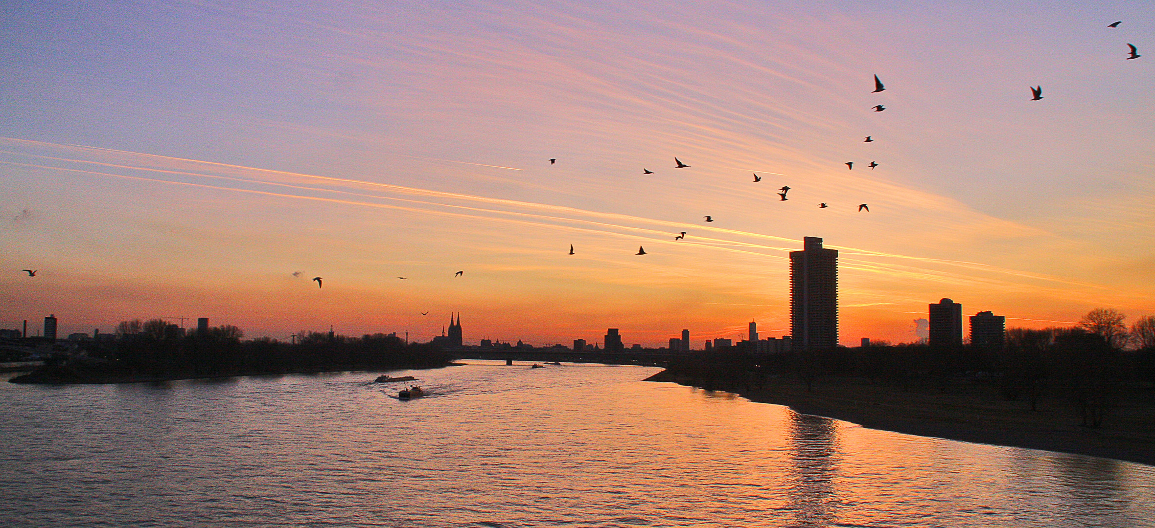 Sonnenuntergang in Köln....