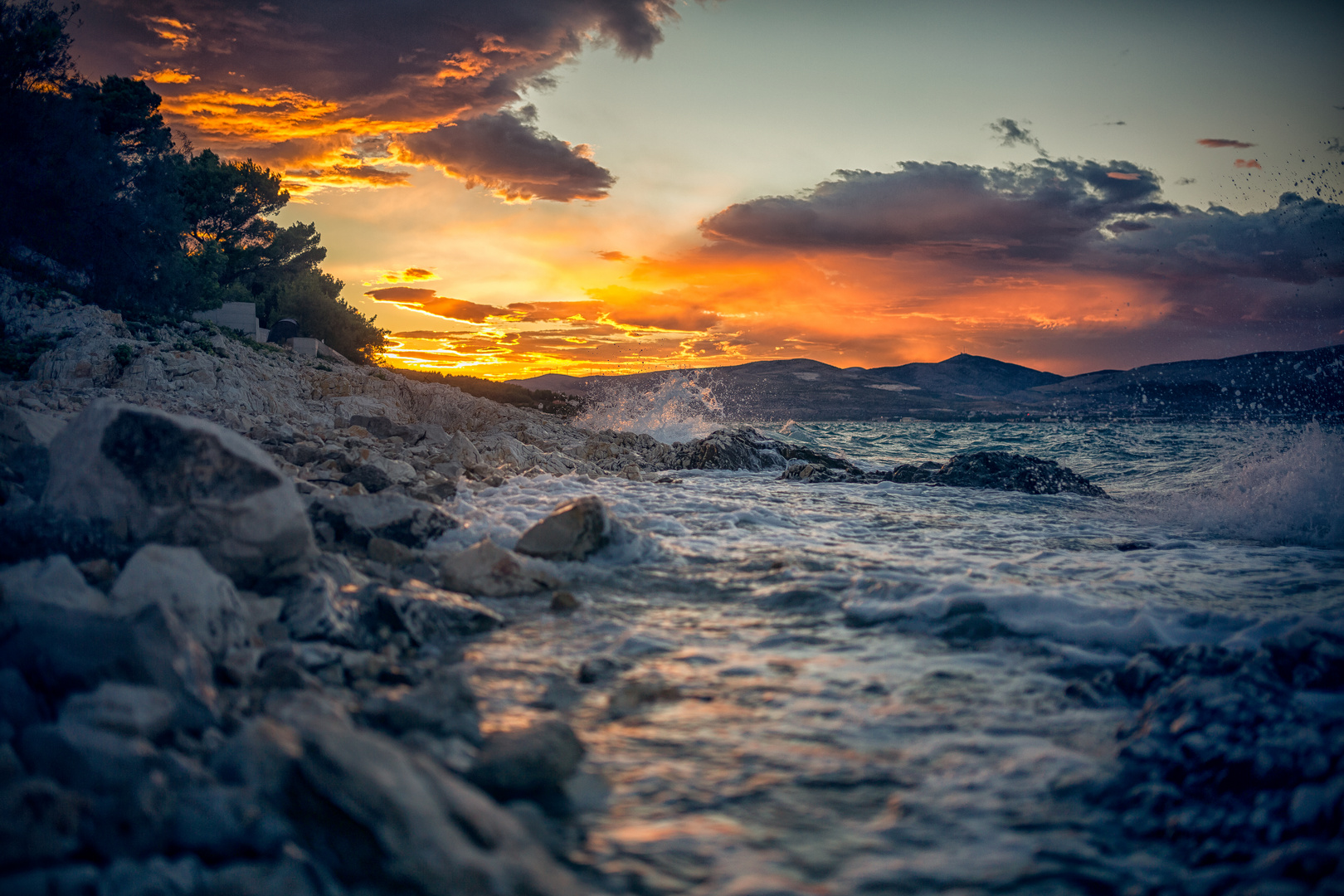 Sonnenuntergang in Kroatien (Slatine)