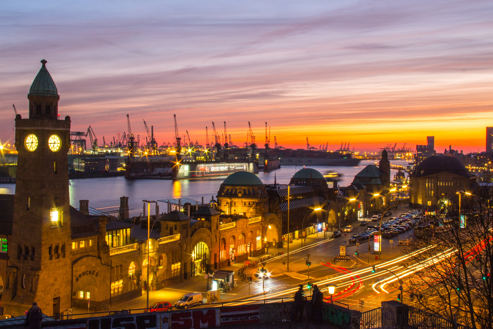 Sonnenuntergang in Landungsbrücke