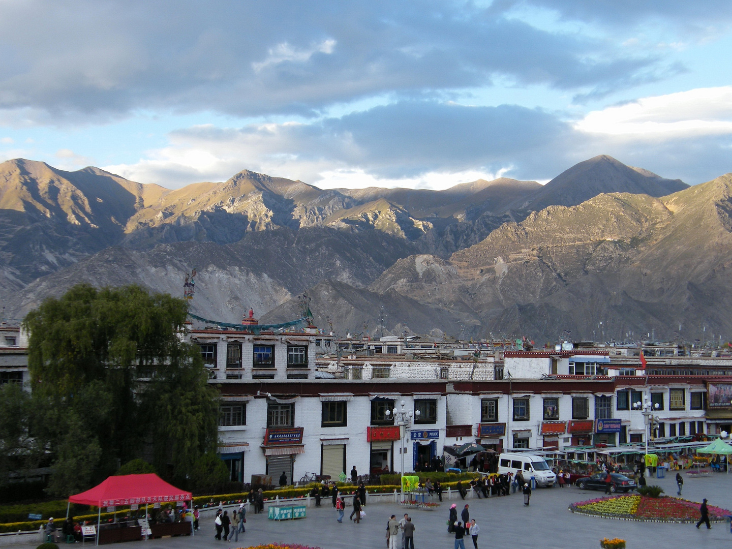 Sonnenuntergang in Lhasa