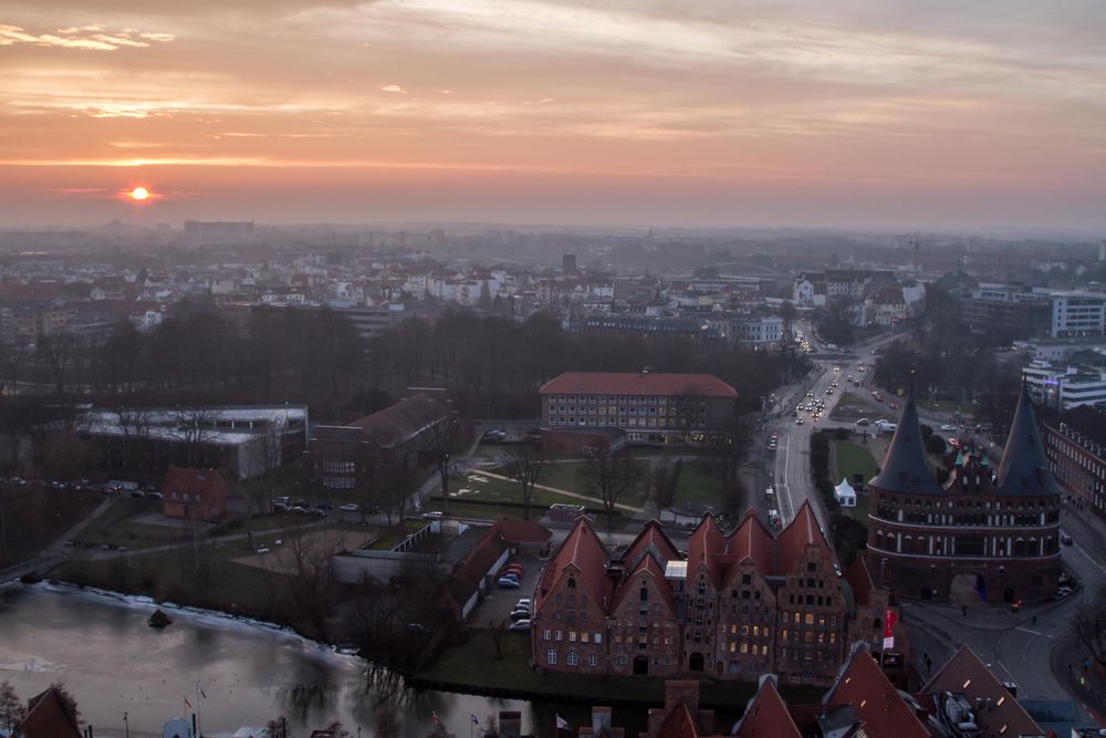 Sonnenuntergang in Lübeck