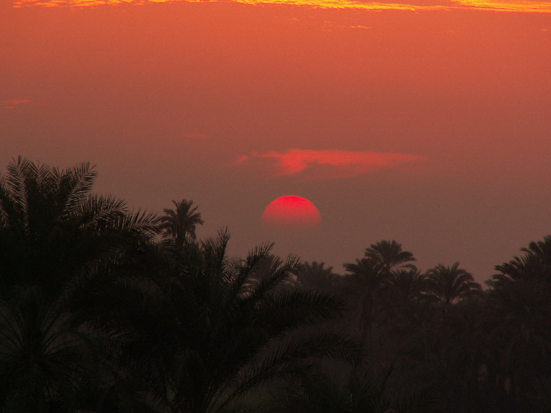 Sonnenuntergang in Luxor