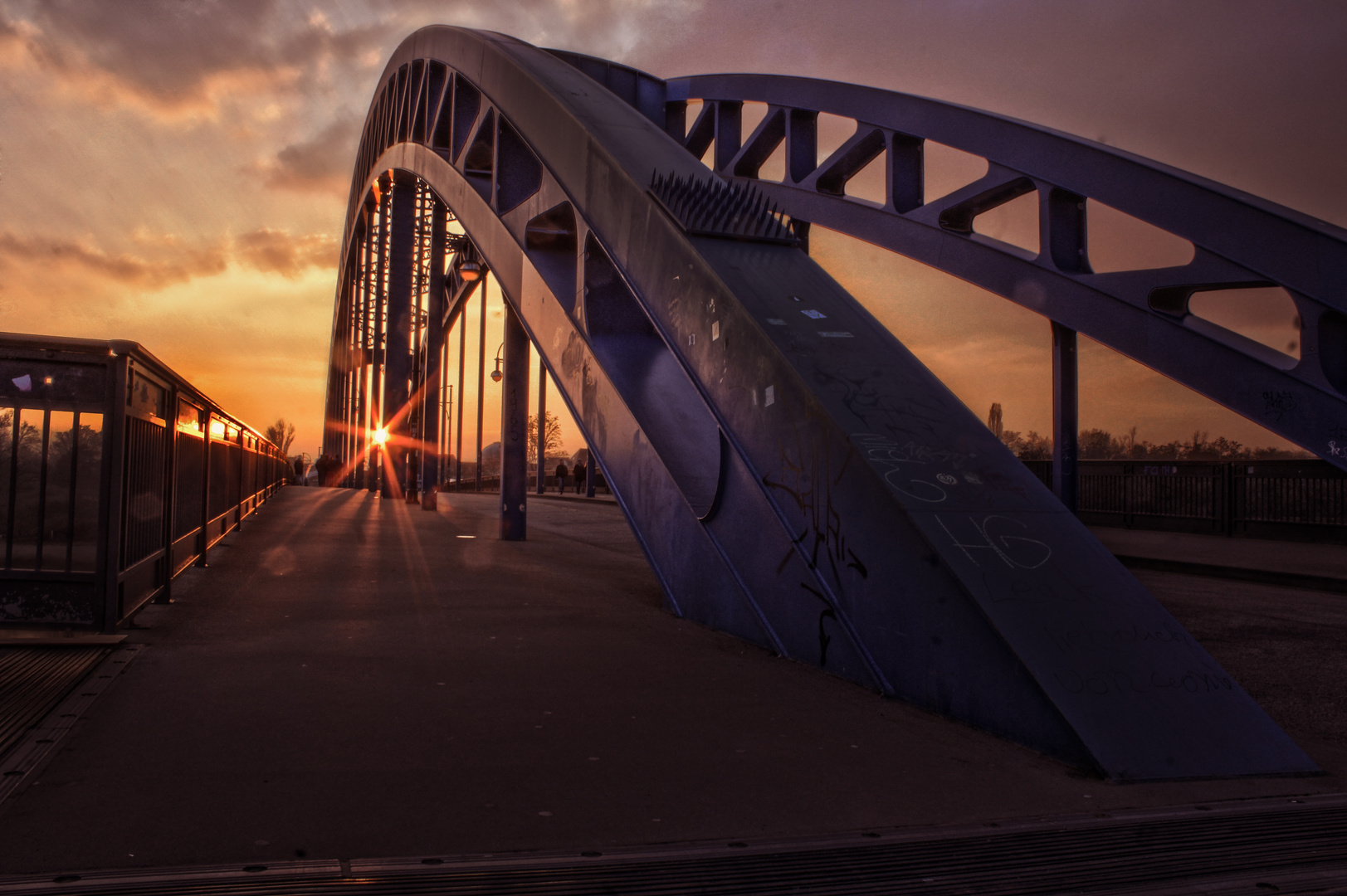 Sonnenuntergang in Magdeburg