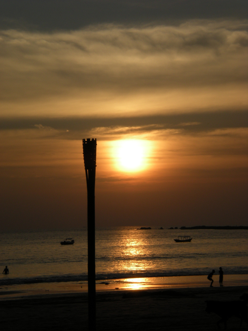 Sonnenuntergang in Myanmar / Birma