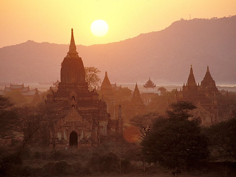 Sonnenuntergang in Myanmar - Teil 2