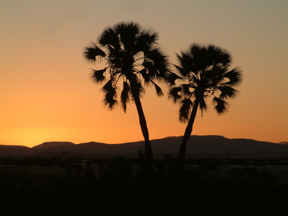 Sonnenuntergang in Namibia 2008