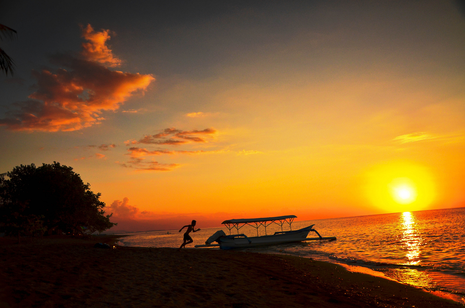 Sonnenuntergang in Nord Bali