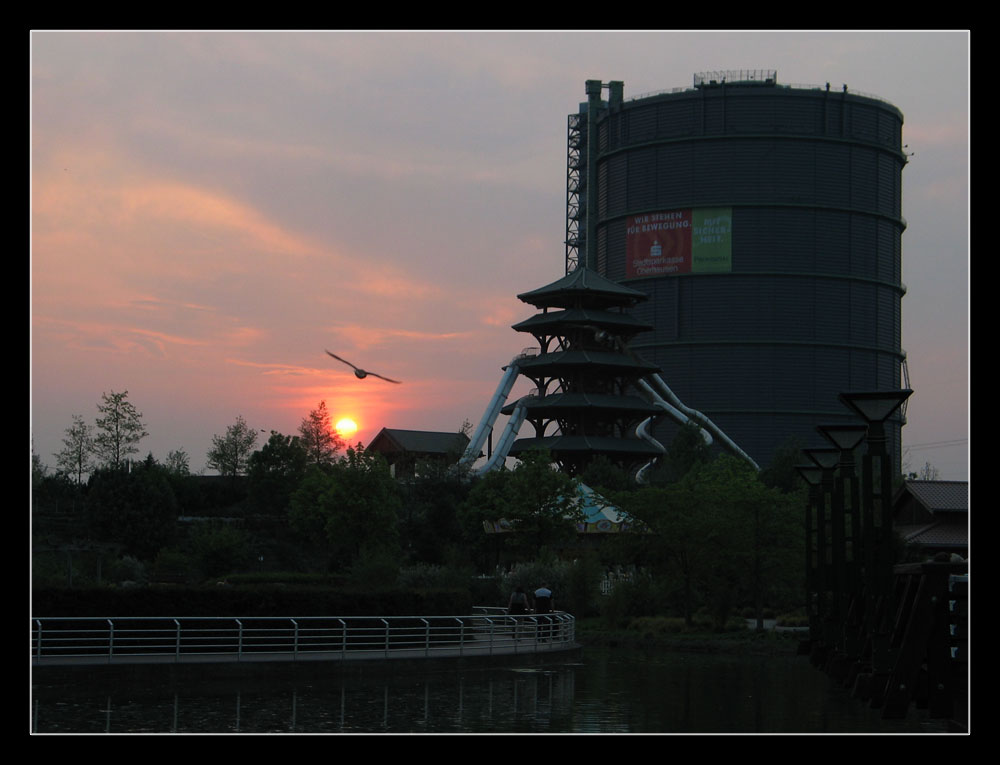 Sonnenuntergang in Oberhausen [K]