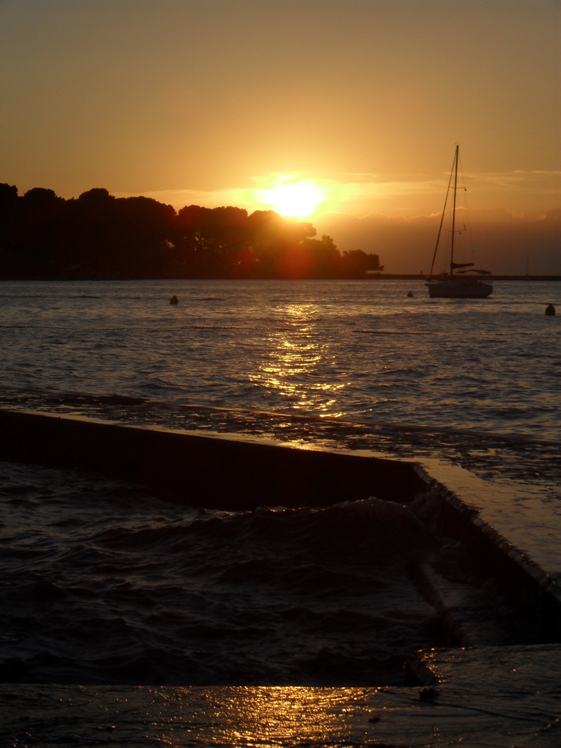 Sonnenuntergang in Porec (Kroatien)