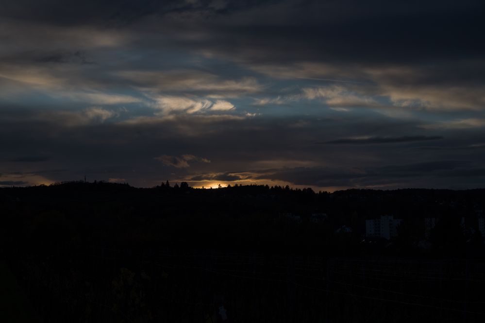 Sonnenuntergang in Rheinhessen am 18.11. 2022 II